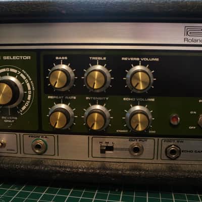Roland RE-201 Space Echo Tape Delay / Reverb (1978) image 8