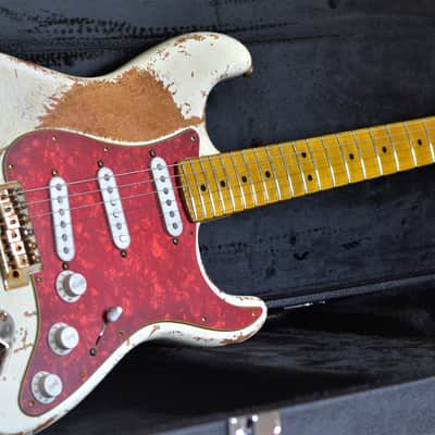 Fender Stratocaster Custom American Performer Heavy Relic Nitro Vintage White image 2