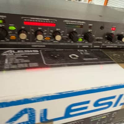 Alesis 3632 Dual-Channel Compressor / Limiter / Gate 2000s - Black image 3