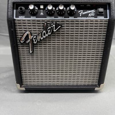 Vintage Fender Frontman 10G 10-Watt 1x6" Guitar Practice Amp 2007 - Present - Black image 1