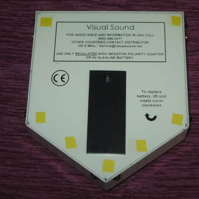 used Visual Sound Route 66 Overdrive & Compression 1st ver of orig model RT66 (late 1990s) only works with adapter (NOT included), has battery clip - but can't power a battery clip (don't know why) + new feet & strings image 5