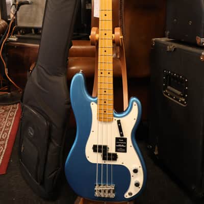 Fender Vintera III Late '60s Precision Bass Lake Placid Blue (B-Stock) image 1