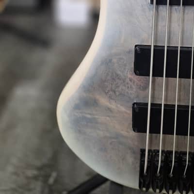 AIO S8-5 5-String Bass Guitar - White Burst GS-055 image 11