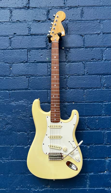 Fernandes FST-70 (Stone Logo) - MIJ - late 70s - Vintage White