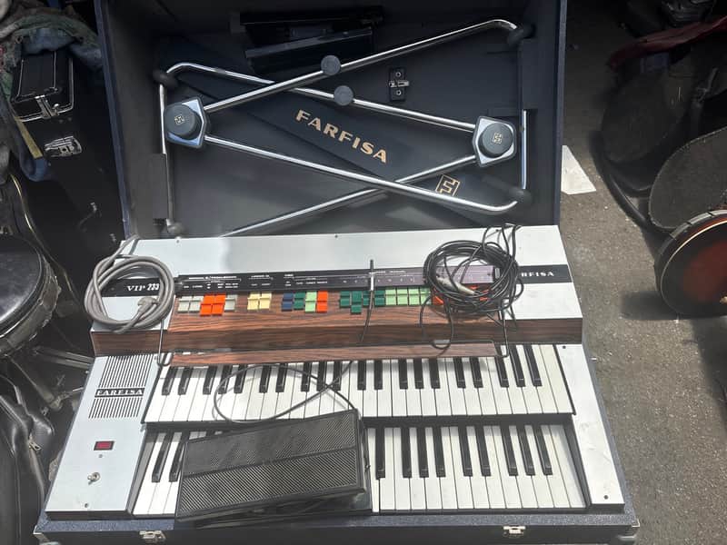 Farfisa VIP-233 49-Key Dual Keyboard Organ 1970 - 1976 - Gray image 1