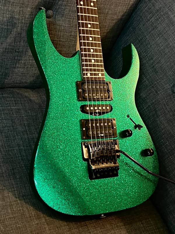 Ibanez RG517 / 570 Japan 1996 flake sparkle green | Reverb