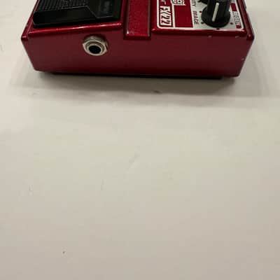 DOD Digitech FX22 Vibro Thang V2 Tremolo Phaser Vintage Guitar Effect Pedal image 4