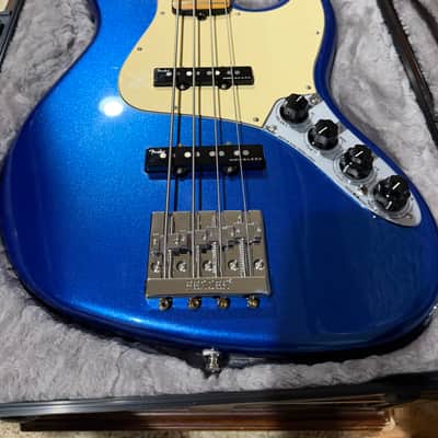 Fender American Ultra Jazz Bass with Maple Fretboard 2019 - Present - Cobra Blue image 1