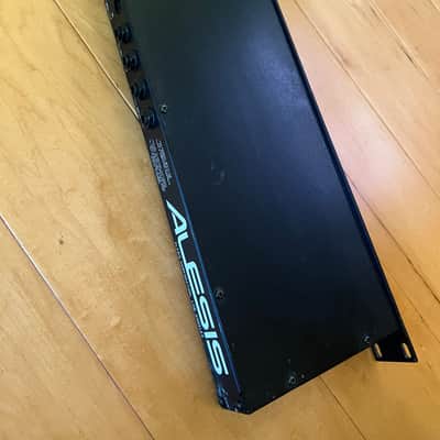 Alesis Midiverb II 16-Bit Digital Effects Processor 1990s - Black image 3