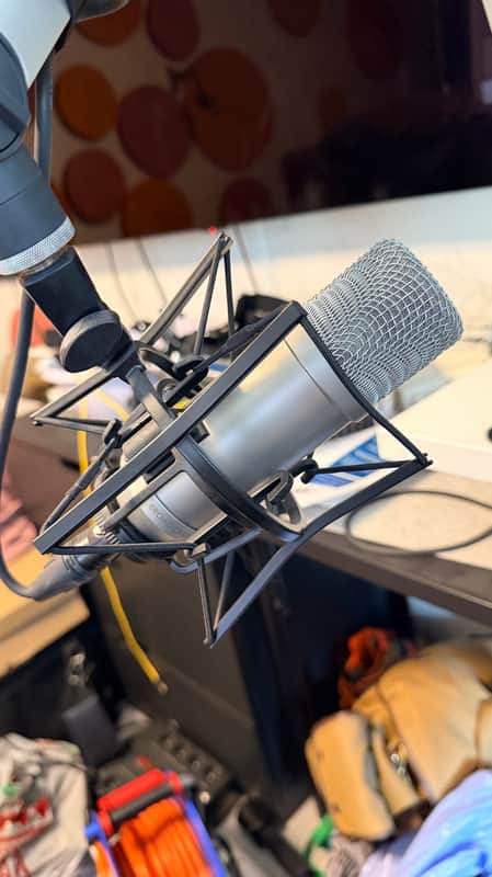 RODE Broadcaster End-Address Large Diaphragm Condenser Microphone 2009 - Present - Nickel image 1