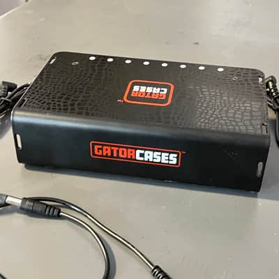 Gator GTR-PWR-8 Power Supply With 8 Isolated Outputs 2010s - Black image 5
