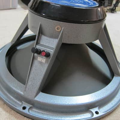 Goodmans Audiom 91/100 18" Vintage Woofer, Alnico Magnet Cast Frame, 8 ohms, Ex Condition, 100 Watts, Made in England 1960s - Blue / Gray image 3