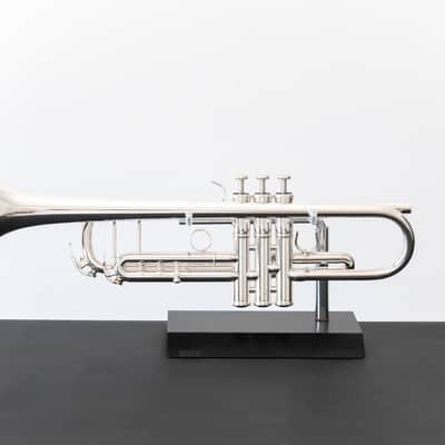 Yamaha YTR-8335IIGS Xeno Bb Trumpet with Gold Brass Bell (SN 5503xx) image 5