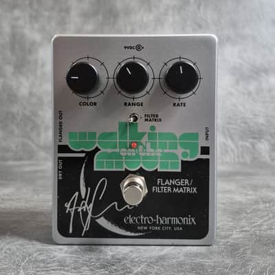 Electro-Harmonix Walking On The Moon Andy Summers Signature Flanger / Filter Matrix 2023 - Present - Silver / Black image 2