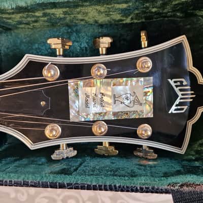 1995 Guild Artist Award USA Custom Shop Archtop Jazz Guitar American image 7