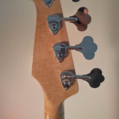 Cataldo G8R 4 String Electric Bass 2010s - Green Nitro image 11