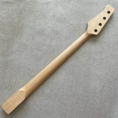 Black 21 Frets Rosewood Fingerboard 4 String Bass Maple Neck image 6