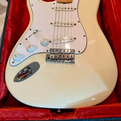 Fender Artist Series Jimi Hendrix Tribute Stratocaster | Reverb
