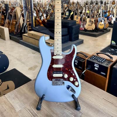 Fender STRATOCASTER AMERICAN ELITE ICE BLUE SATIN METALLIC + CUSTODIAB image 1