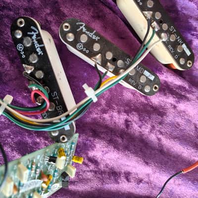 Fender Eric Clapton Stratocaster complete electronics: Pickups & Preamp * Great upgrade for your strat! * image 5