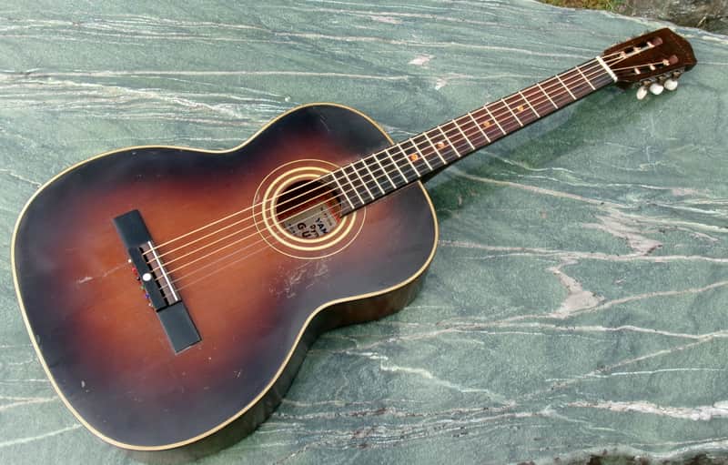 1961 Yamaha Nippon Gakki Dynamic Guitar No.10A Red Label  Dark Brown Bild 1