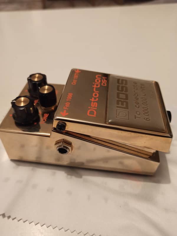 Boss Ds-1 Collector 1998 Gold Limited Ultra Rare ...Offer Accepted.... image 1
