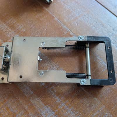 Ibanez ZR Trem Guitar Locking Tremolo Bridge CLEAN But Missing Parts image 3
