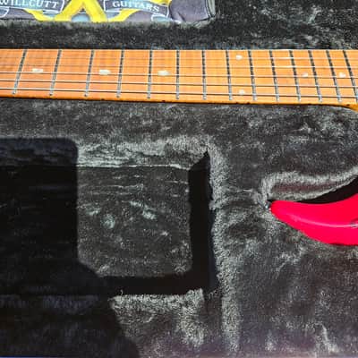 Ernie Ball JP 15 2025 - 2026 - Lava Burst image 5