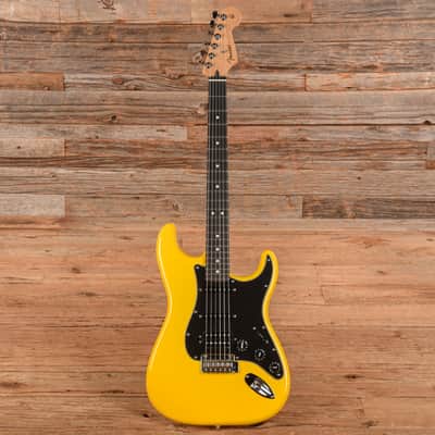 Fender Player Stratocaster HSS Ferrari Yellow 2021 image 3