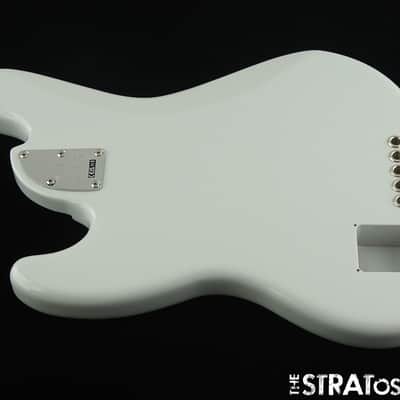Fender American Ultra II Jazz Bass V 5 String, BODY & HARDWARE USA Avalanche image 3
