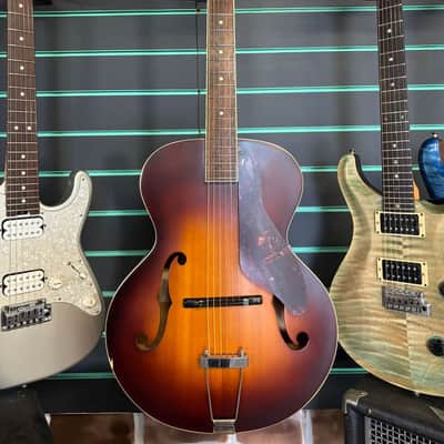 Gretsch G9550 New Yorker Vintage Sunburst 2014 Acoustic Guitar image 2