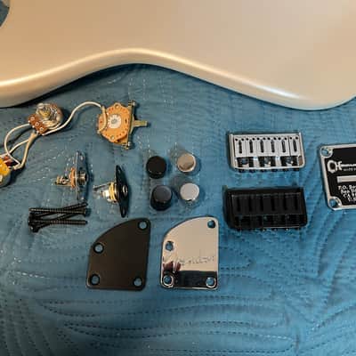 Charvel Pro Mod Body Project Platinum Pearl parts image 3