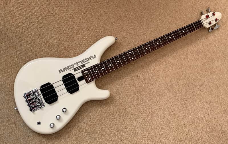 Yamaha Motion B MB III 4 String Electric Bass Guitar Made in Japan 1980's image 1