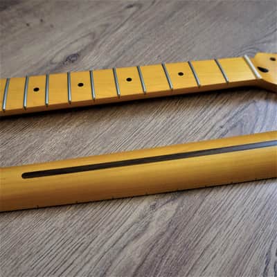 Stratocaster Compatible Maple Neck Vintage Nitro Satin image 1