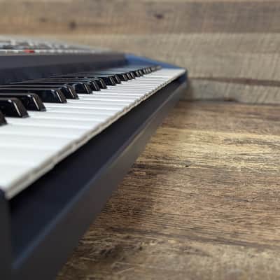 Korg Pa800 61 key professional arranger keyboard image 3