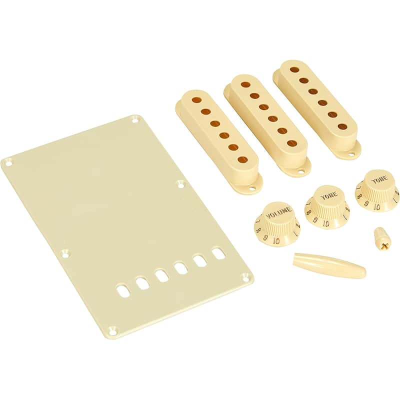 Aged Stratocaster Accessory Kit image 1
