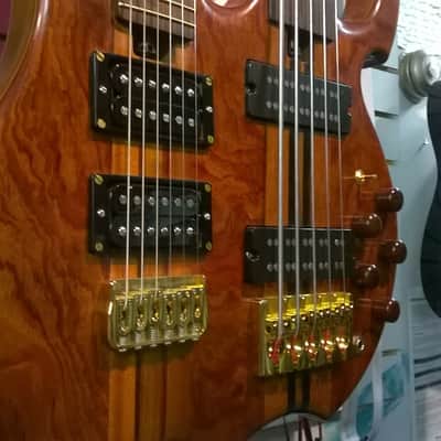 2015 Thor Bass 6String Guitar over 5String Fretless Bass image 2