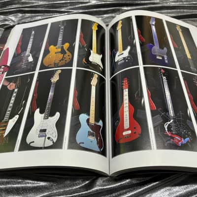 #8 Of 11 The Guitar Japan Book Jackson Phil Collen Vivian Campbell EVH Steve Vai Slash Eric Clapton Jeff Beck John 5 Kerry King Glenn Tipton KK Downing Steve Morse Joe Perry Dave Mustaine Marty Friedman Alex Lifeson Slash Brad Gillis Jeff Watson image 8