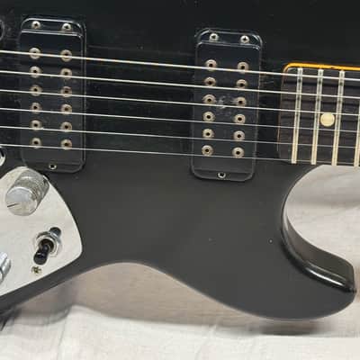 G&L USA F-100 f100 Series II 2 Guitar with Case image 6