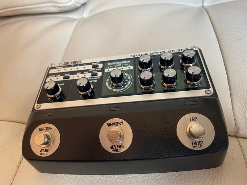 Boss RE-202 Space Echo