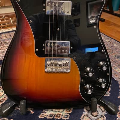 Fender American Professional Telecaster Deluxe Shawbucker - Maple Fretboard 2017 - 2019 - 3-Color Sunburst image 2