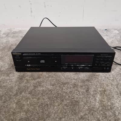 Technics SL-PJ37A - CD Player - Black - Spares or Repair image 5