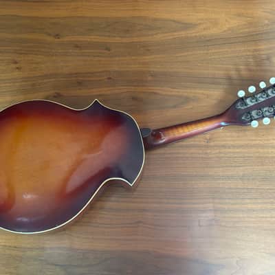 Kay 2 point Venetian Mandolin 1940's - Sunburst image 18