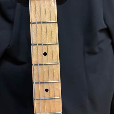 G&L Tribute Series Legacy with Ash Body Maple Fretboard 2020 Natural image 3