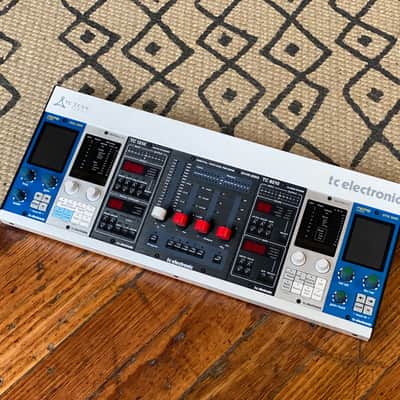 TC Electronic Icon Dock w/ Modules (Bundle) image 1