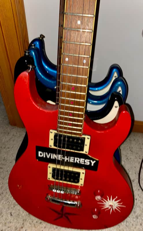 Silvertone SPN5 Double Cutaway with Two Humbuckers Repainted image 1