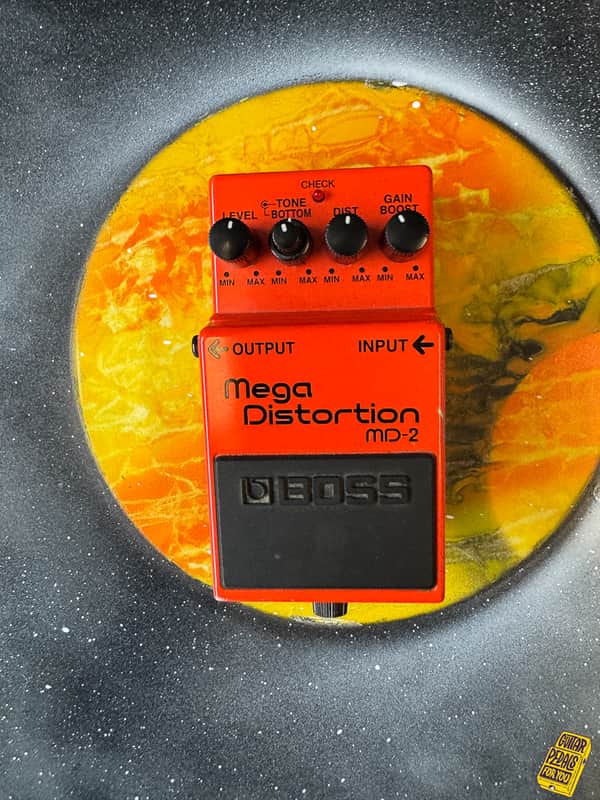 Boss MD-2 Mega Distortion (Silver Label) image 1
