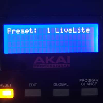 Akai MPK261 LCD Display Part image 3