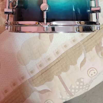 Sonor Delite drum set in Green fade image 4