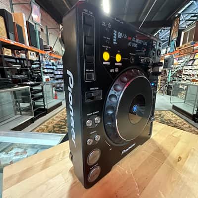 Pioneer CDJ-1000MK3 Digital Compact Disc Player image 2